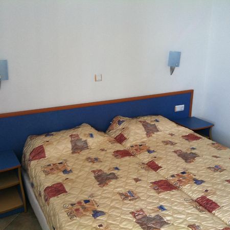 Rusalka Holiday Village 카멘 브리아그 객실 사진