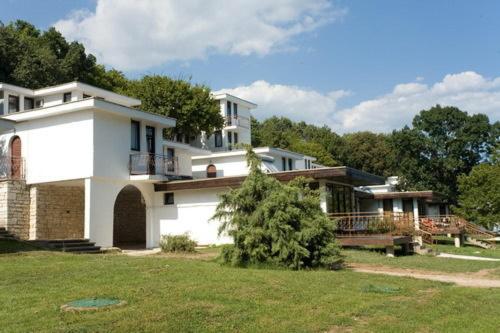 Rusalka Holiday Village 카멘 브리아그 외부 사진