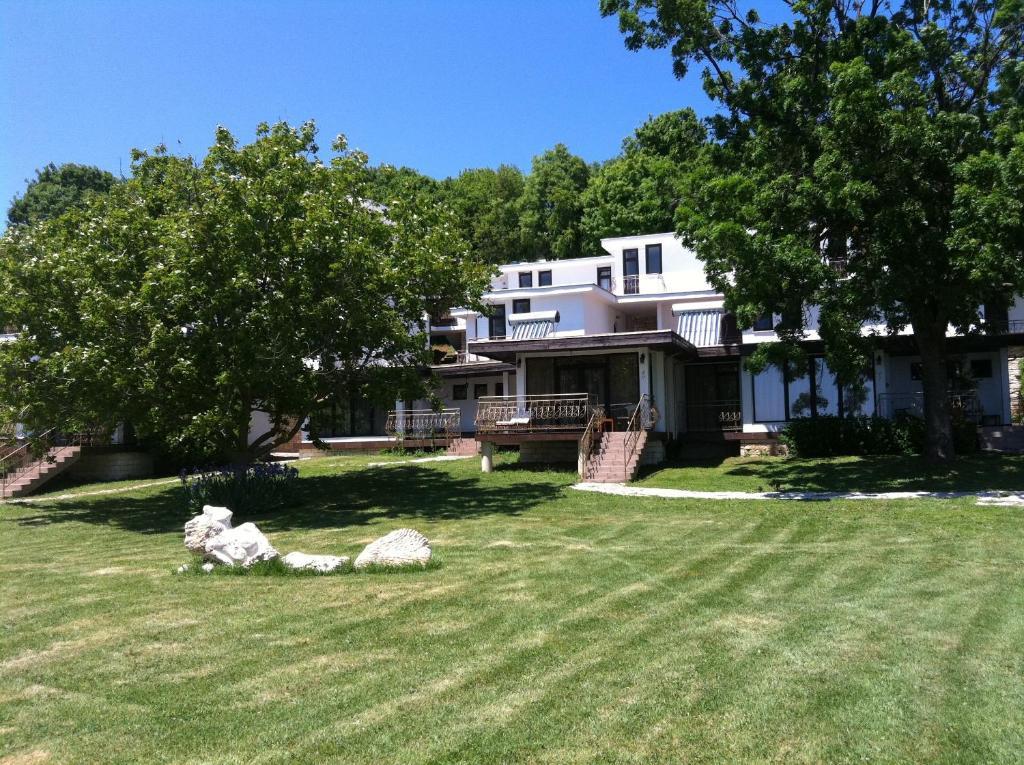 Rusalka Holiday Village 카멘 브리아그 외부 사진