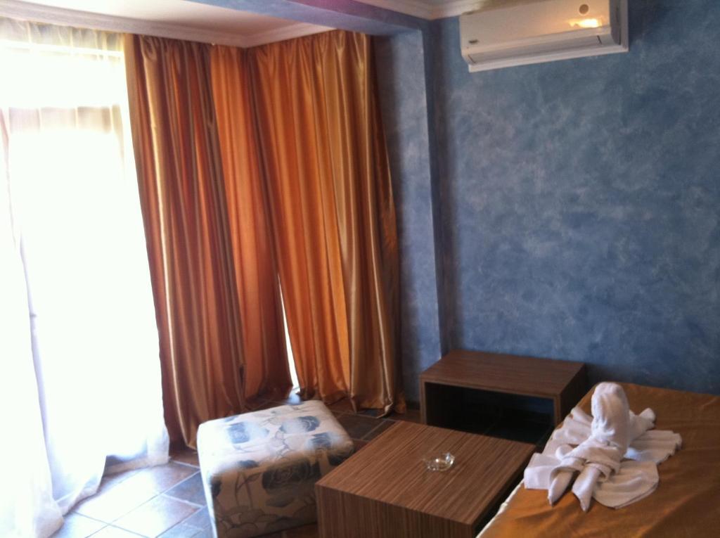 Rusalka Holiday Village 카멘 브리아그 객실 사진
